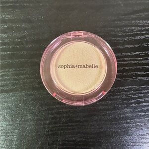 SOPHIA + MABELLE Wet Glow in Frost Bite 4.0 g
New No Box.